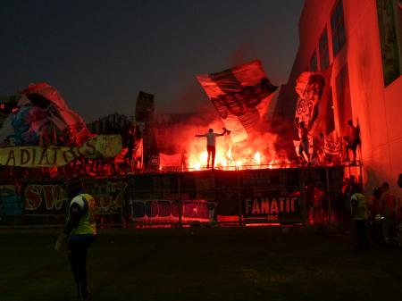 02-NIMES-OM 09.jpg